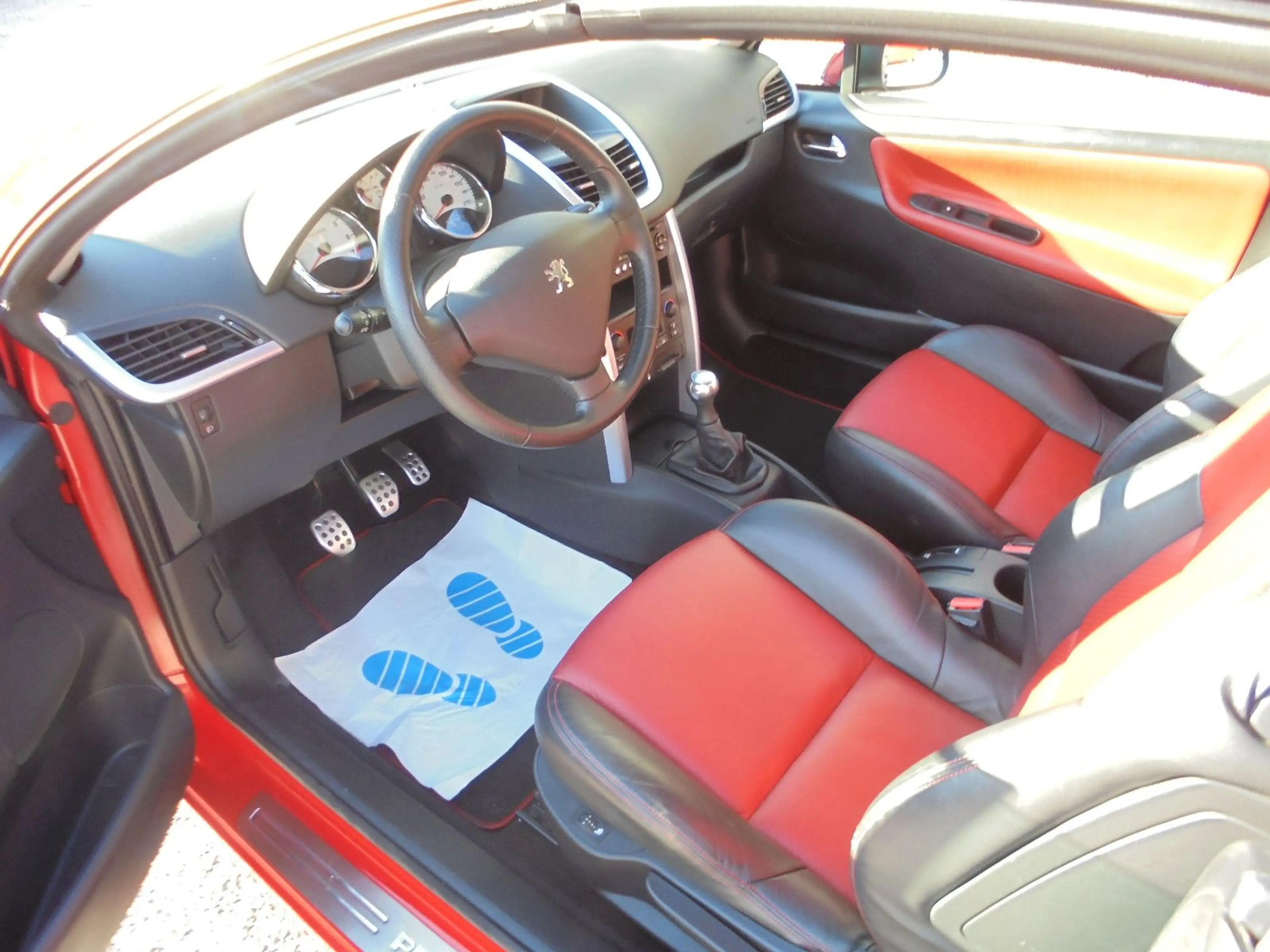 Peugeot 207 CC Cabrio-Coupe Platinum ~ Nur 21.000 Km ~ — photo 15