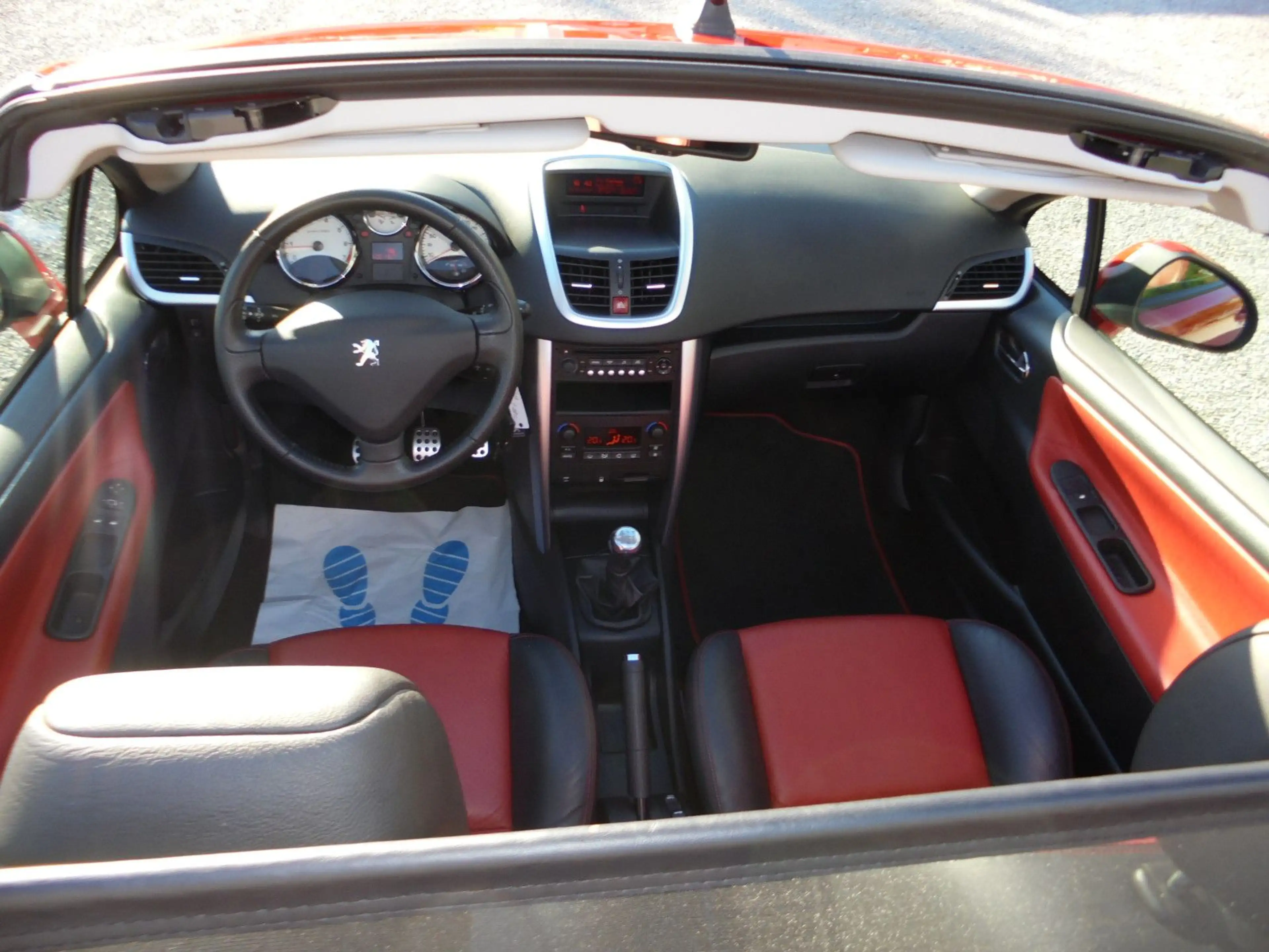 Peugeot 207 CC Cabrio-Coupe Platinum ~ Nur 21.000 Km ~ — photo 14