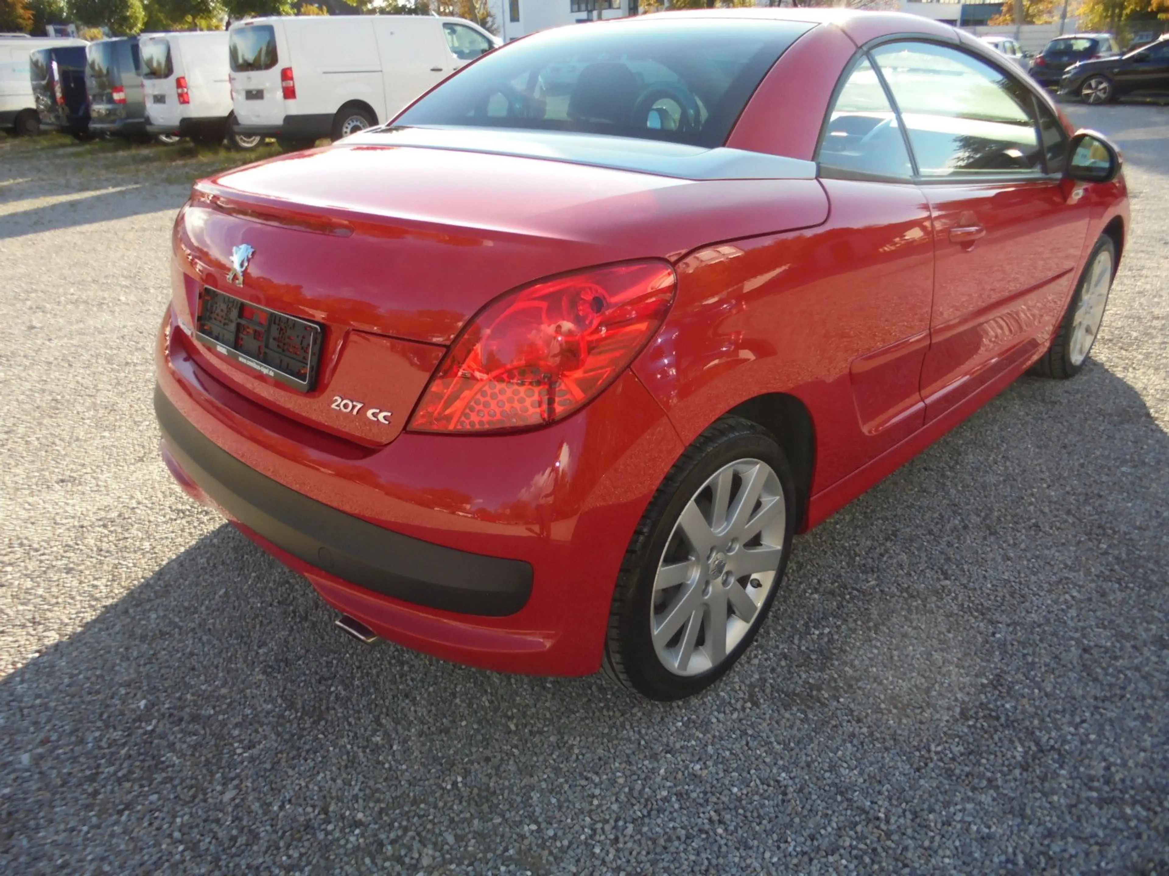 Peugeot 207 CC Cabrio-Coupe Platinum ~ Nur 21.000 Km ~ — photo 4