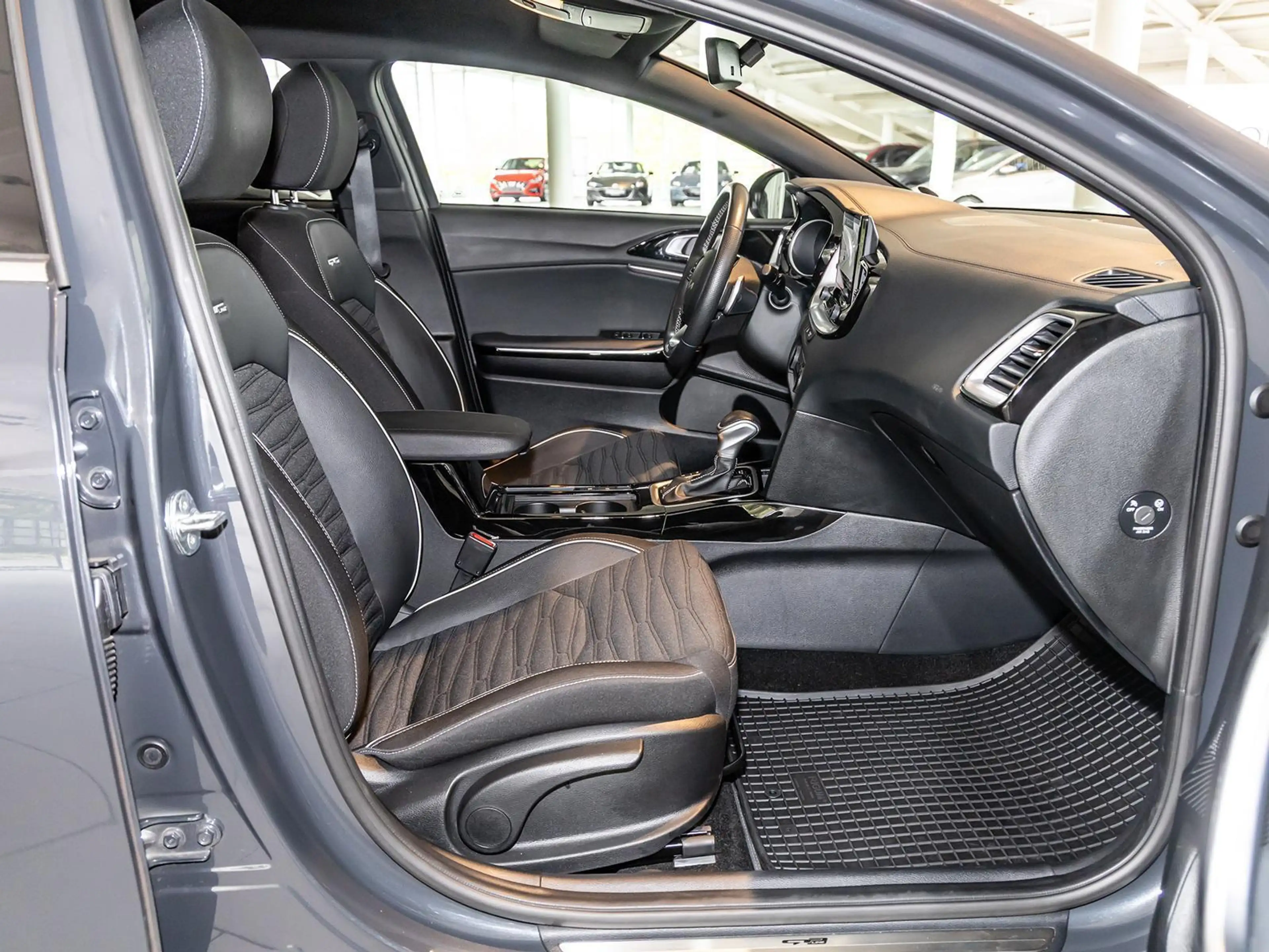 Kia ProCeed / pro_cee'd 1.5 T-GDI DCT GT Line NAVI SHZ PDC — photo 7