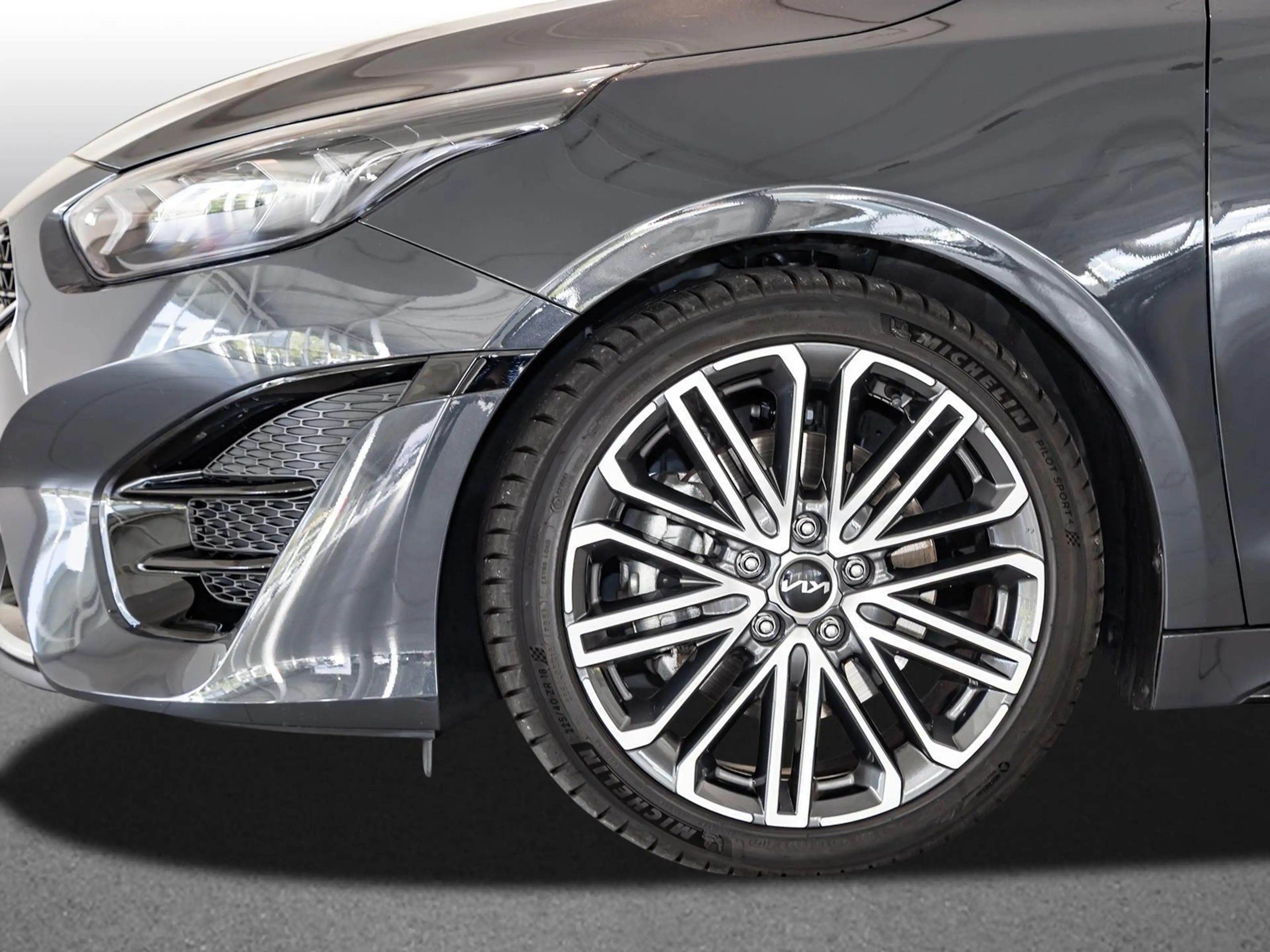 Kia ProCeed / pro_cee'd 1.5 T-GDI DCT GT Line NAVI SHZ PDC — photo 6