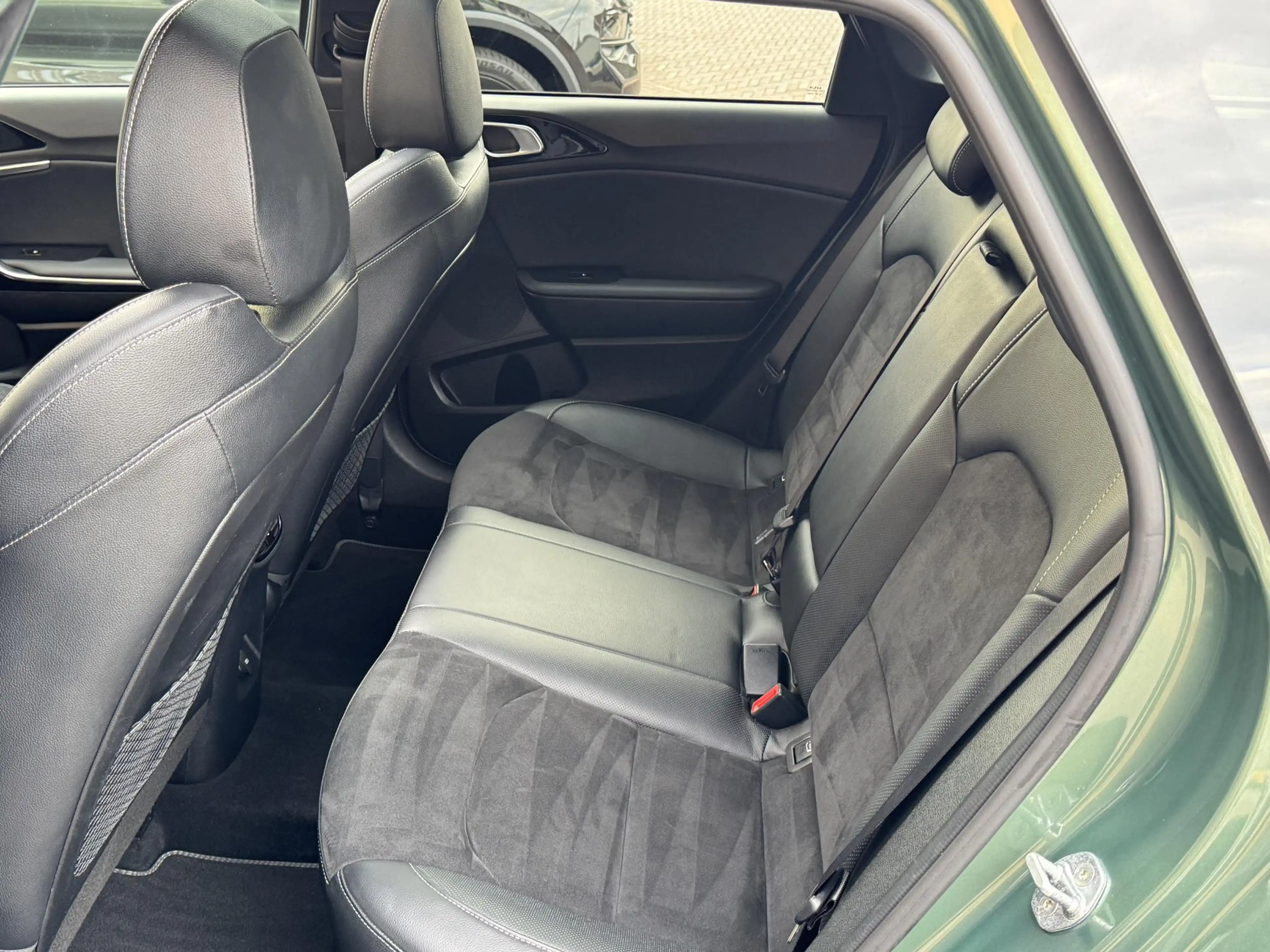 Kia Ceed SW / cee'd SW Sportswagon 1.0 T-GDi GT-LINE PANODAK/HALF LEER/CA — photo 26