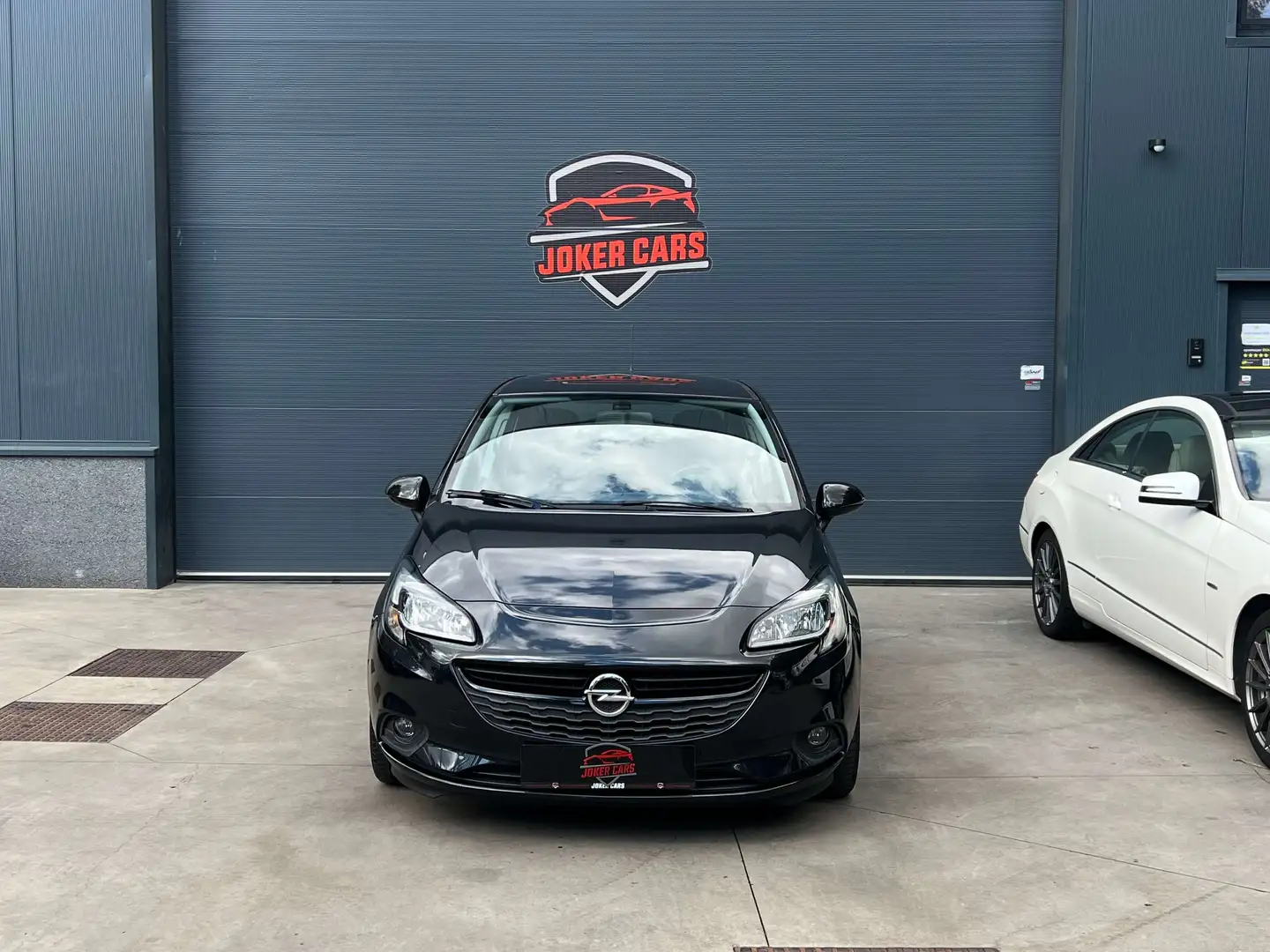 Opel Corsa 1.2i Airco Cruise Controle 50.000km CarPlay Noir - 1