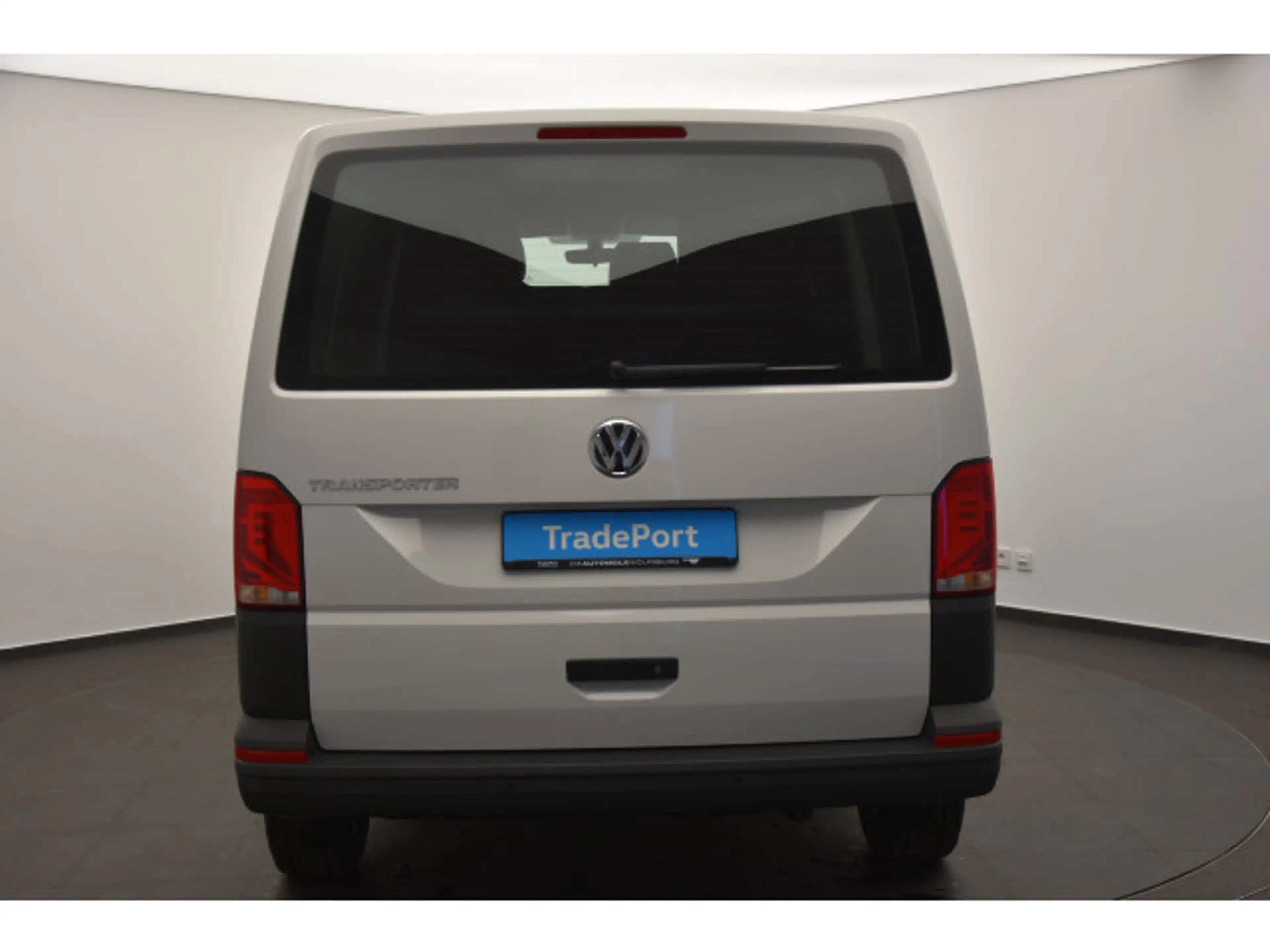 Volkswagen T6.1 Transporter T6.1 Kasten KR 2.0 TDI SCR — photo 13