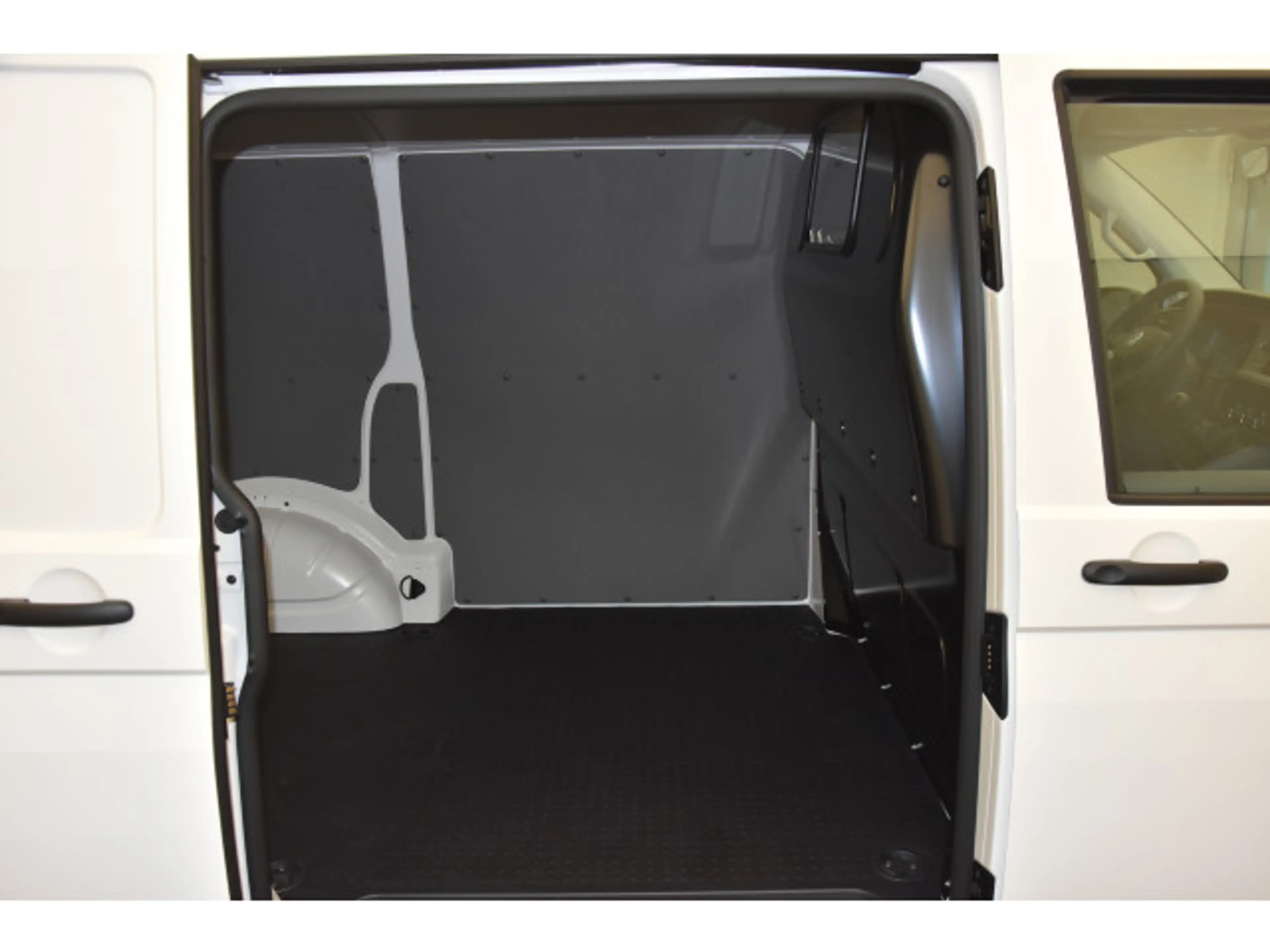 Volkswagen T6.1 Transporter T6.1 Kasten KR 2.0 TDI SCR — photo 9