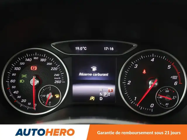 Mercedes-Benz B-Class view 20