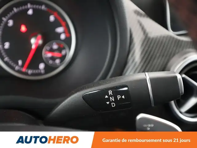 Mercedes-Benz B-Class view 29