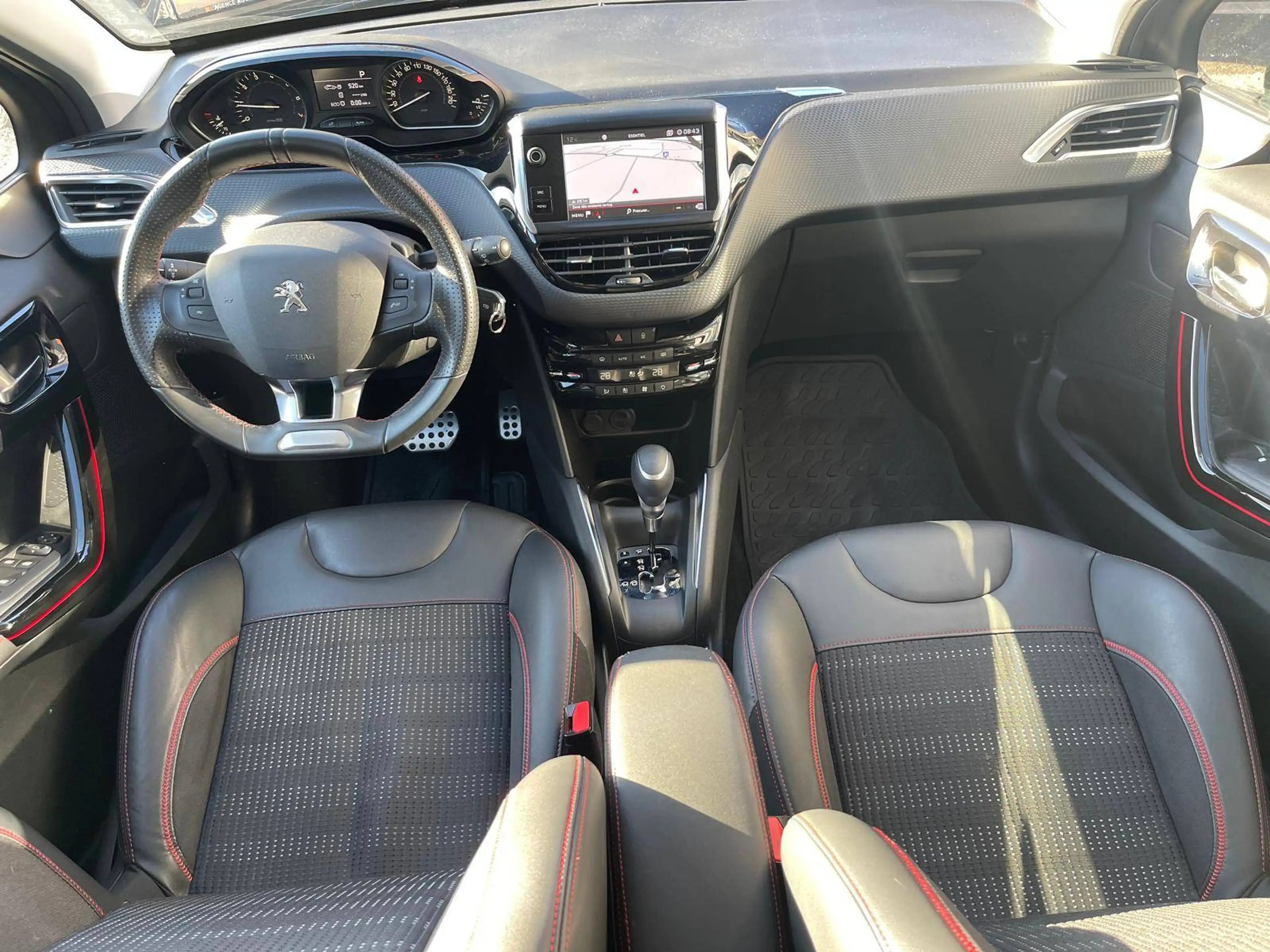 Peugeot 208 208 110 CH GT LINE-JUSQU'A 36 MOIS DE GARANTIE — photo 15