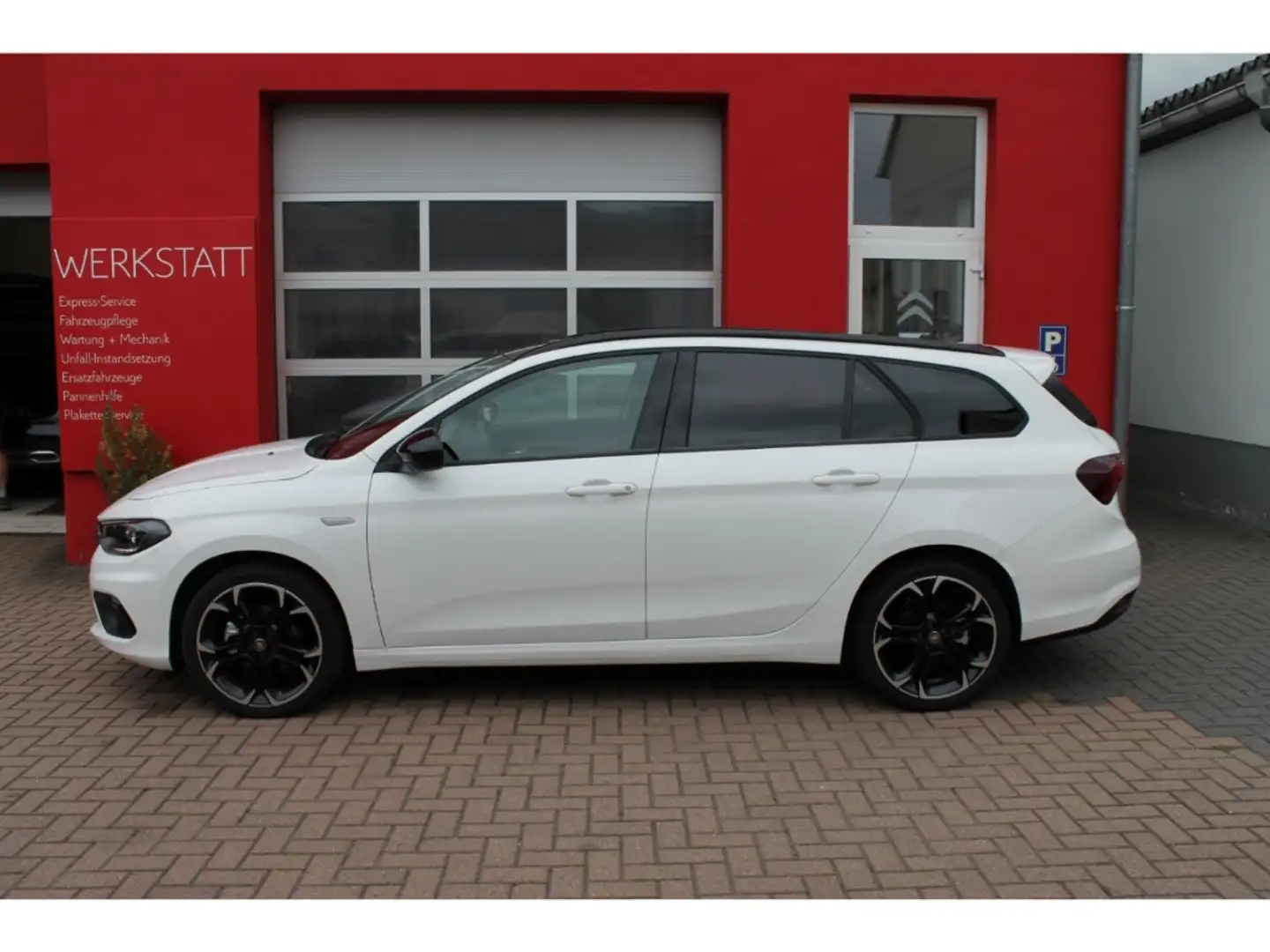 Fiat Tipo S-Design Kamera Shz Navi DAB 8-fach Apple Weiß - 2