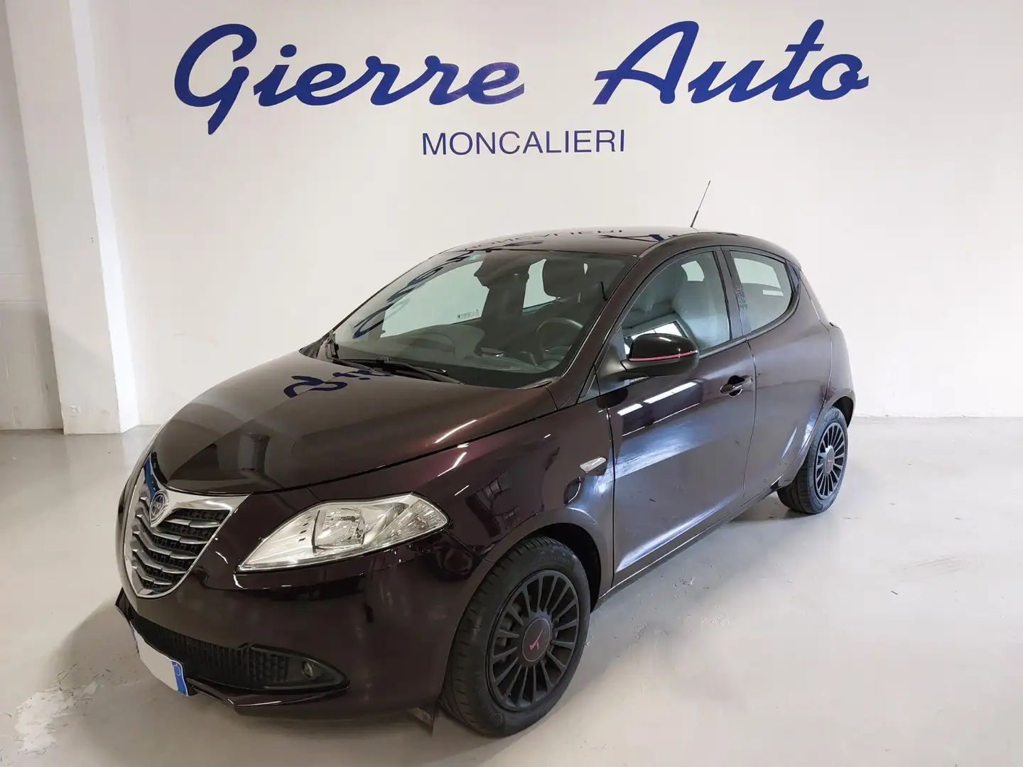 Lancia Ypsilon Ypsilon 1.2 69 CV 5 porte Elefantino Lilla - 1