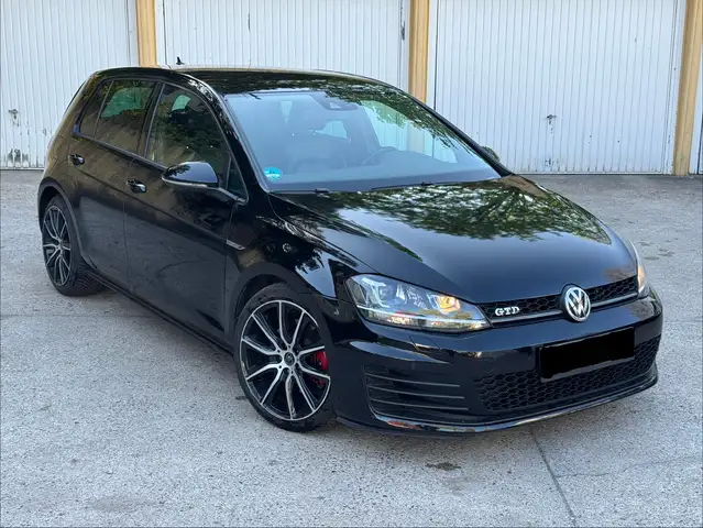 Volkswagen Golf GTD Golf GTD DSG*LEDER*NAVI*KAMERA*PDC*AHK*STAND-HZG*