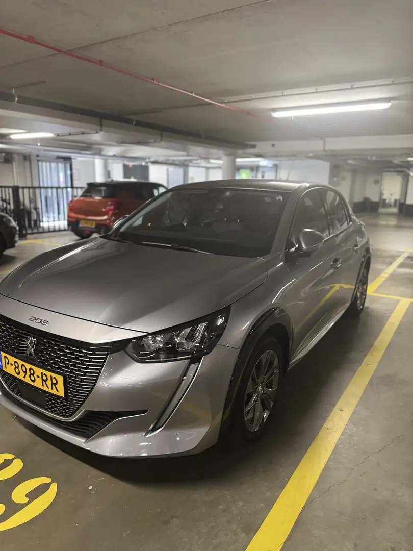 Peugeot e-208 E-208 Allure 136PK 2021 Zilver - 2