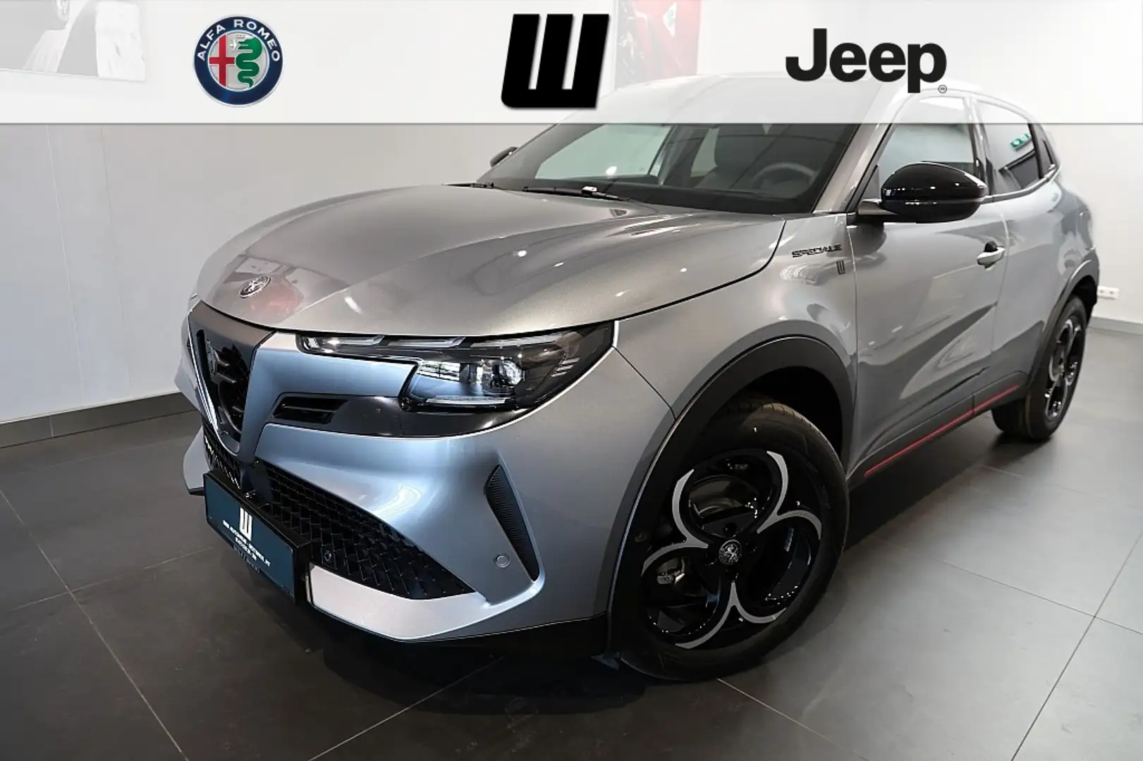 Alfa Romeo Junior Ibrida 1.2 e DCT6 Mild-Hybrid Speciale Gri - 1