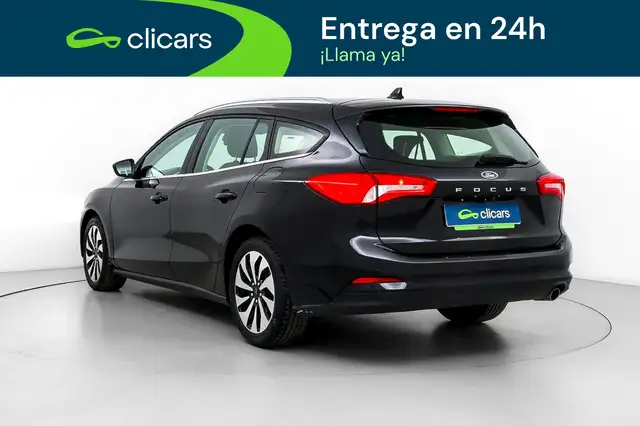 Ford Focus view 9