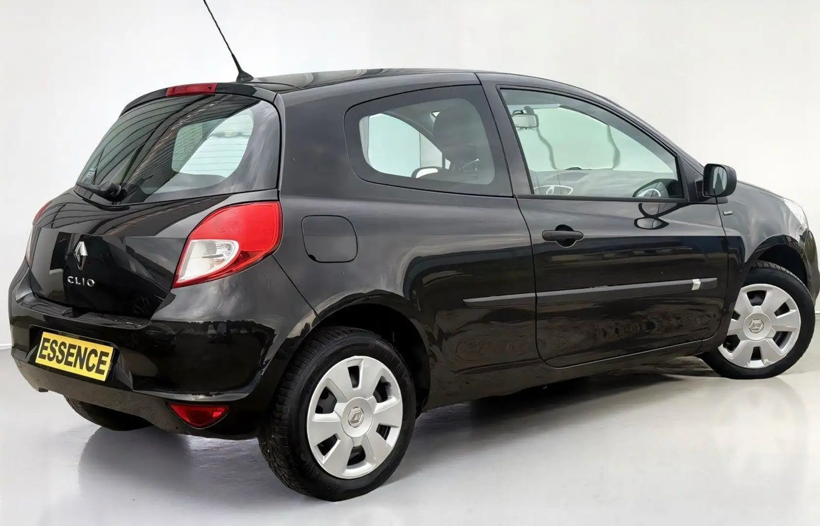 Renault Clio III 1.2i 16V 75ch (5 cv) - BVM5 3 Portes Noir - ec Noir - 2