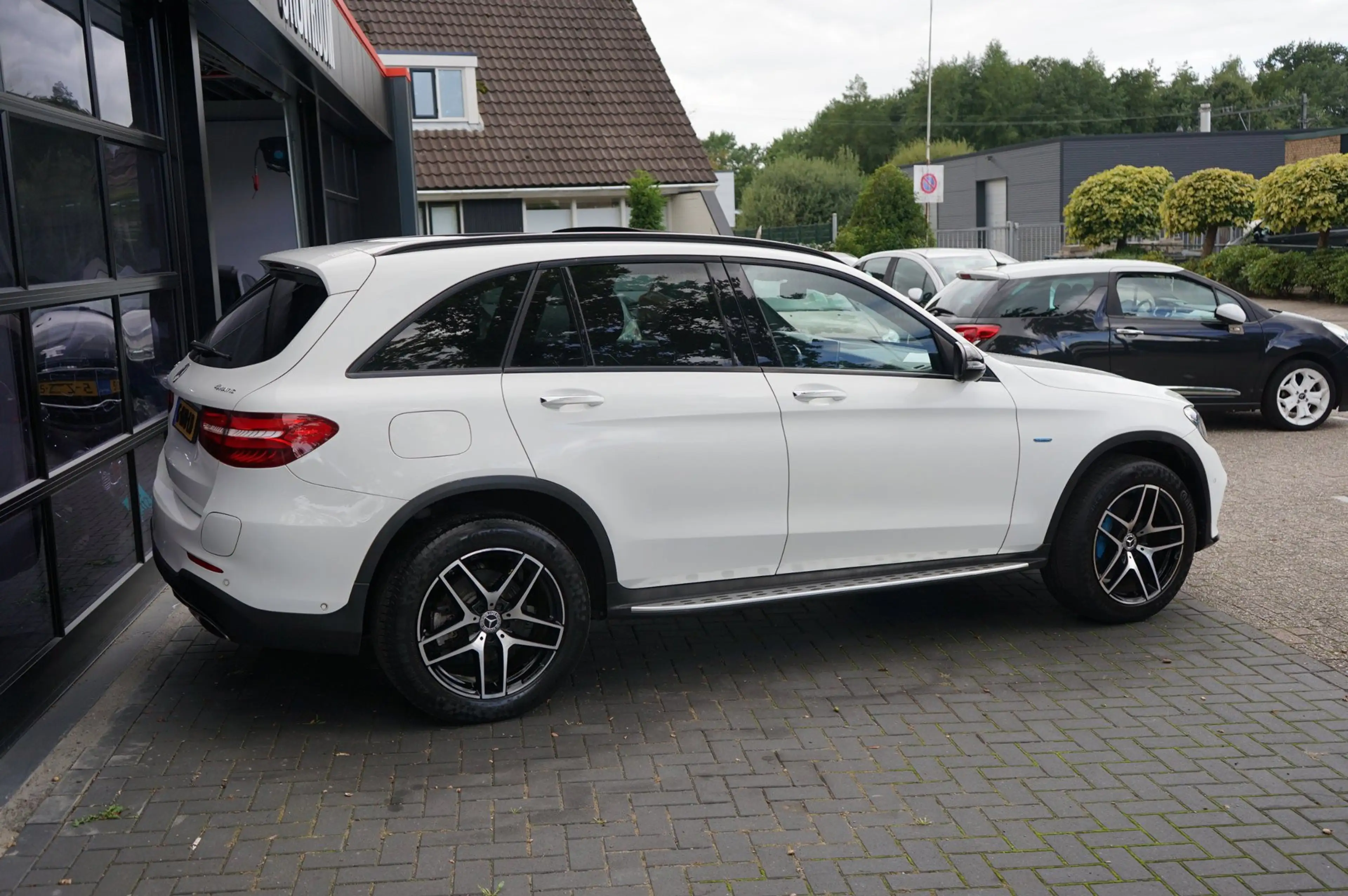 Mercedes-Benz GLC 350 350e 4MATIC Prestige, Leder, 360 Camera, Panodak, — photo 4