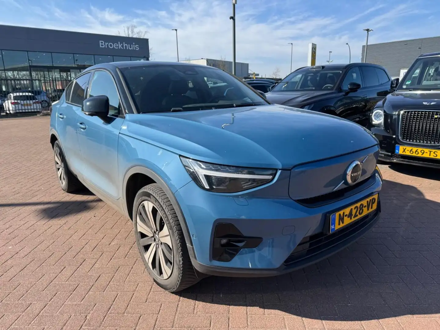 Volvo C40 Recharge Twin AWD 78 kWh Intro Edition | Adaptieve Albastru - 2