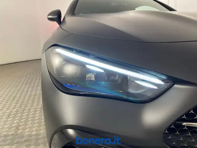 Mercedes-Benz CLE view 8