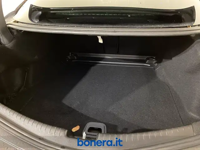Mercedes-Benz CLE view 9