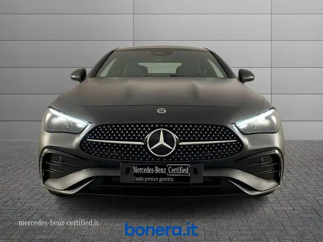 Mercedes-Benz CLE view 4