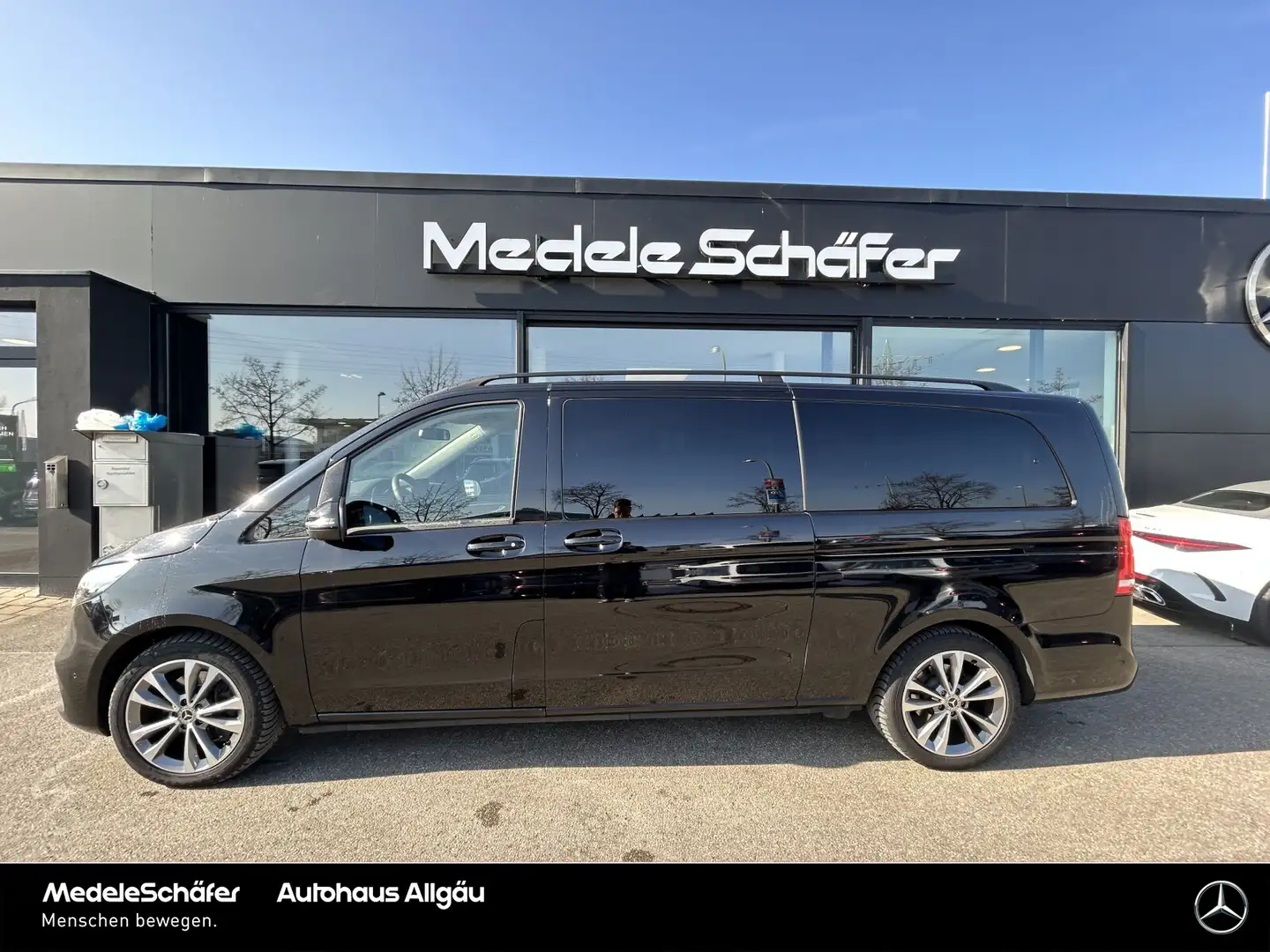 Mercedes-Benz V 300 V 300 d AVANTGARDE Extralang XL AIRMATIC LED 360 Zwart - 2