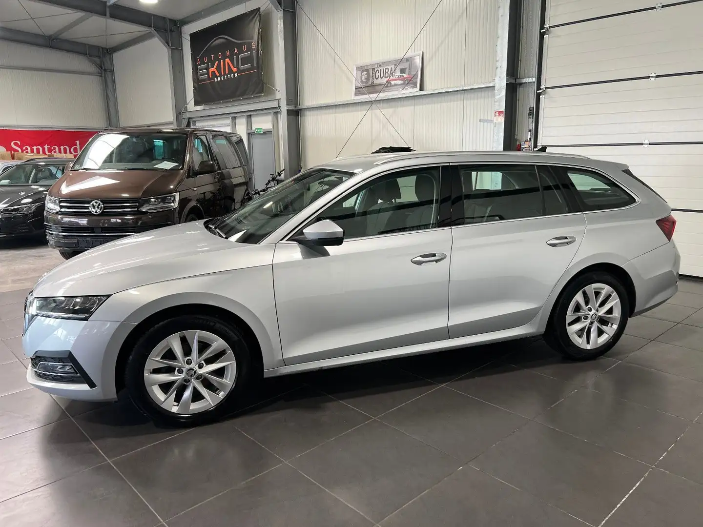 Skoda Octavia 2.0 TDi Combi **Navi*LED*SHZ*PDC*Temp** Argent - 2