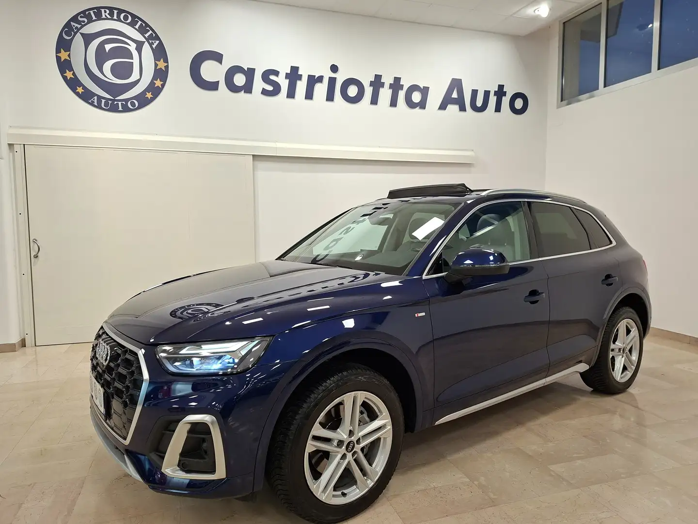 Audi Q5 40 2.0 tdi mhev 12V S line quattro s-tronic Blu/Azzurro - 1