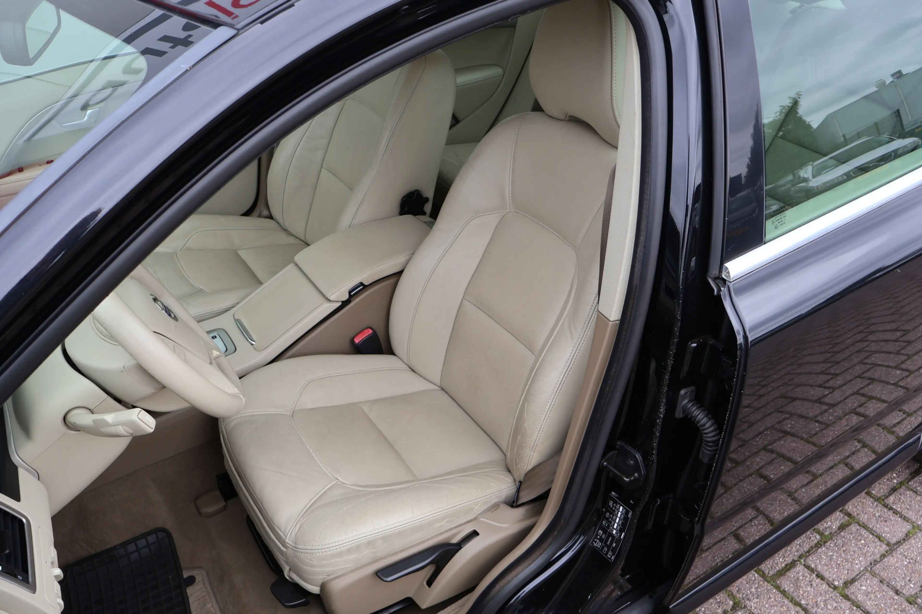 Volvo S80 2.0 T Limited Edition — photo 5