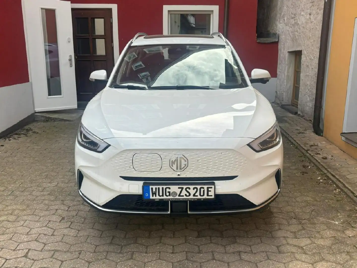 MG ZS Luxury Weiß - 1