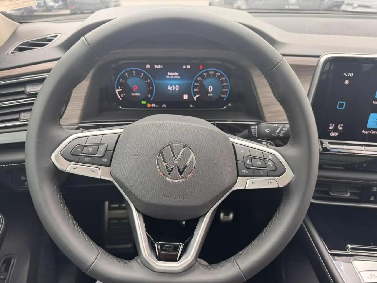 Volkswagen Atlas снимка Volkswagen Atlas