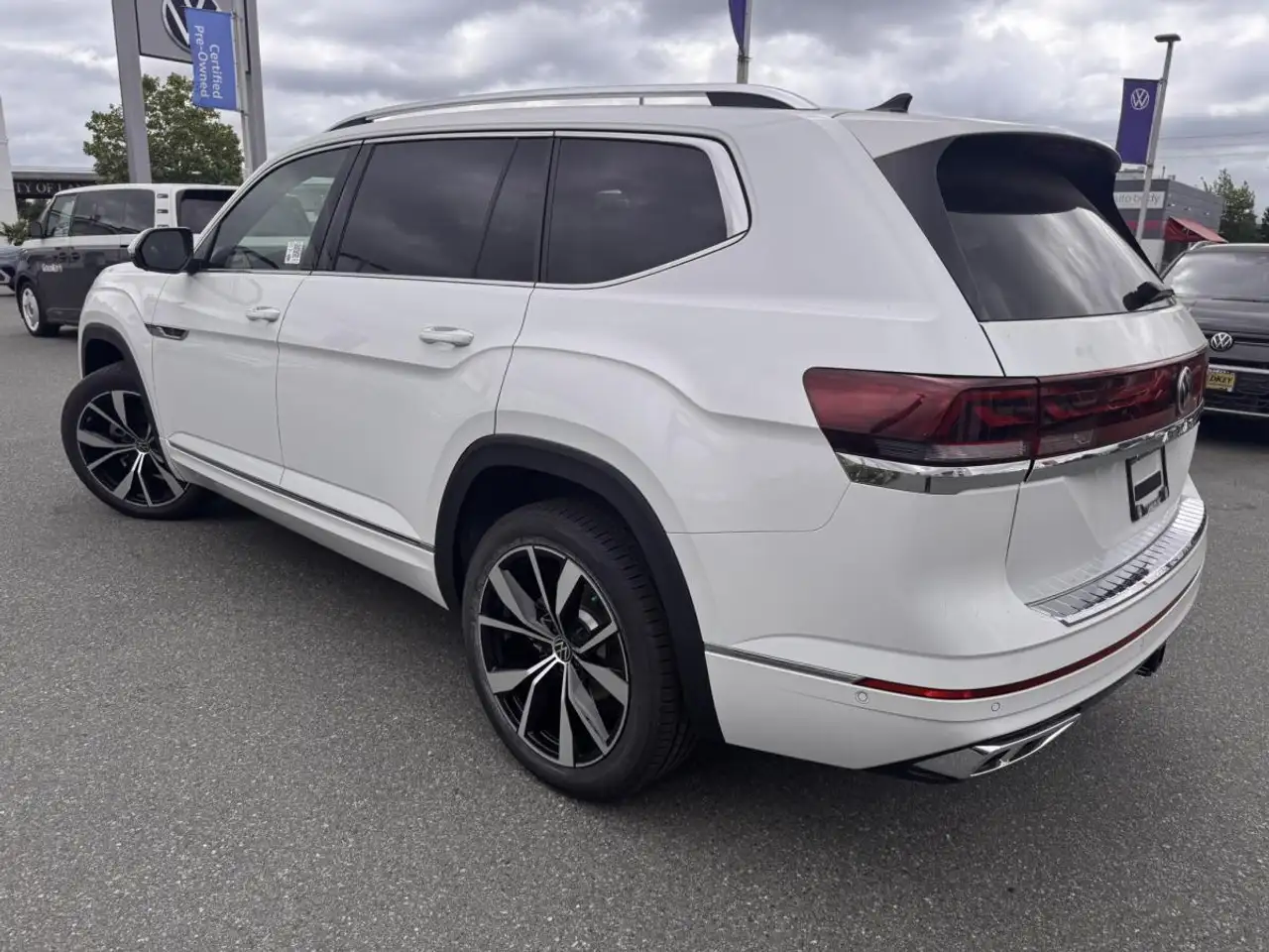 Volkswagen Atlas снимка Volkswagen Atlas