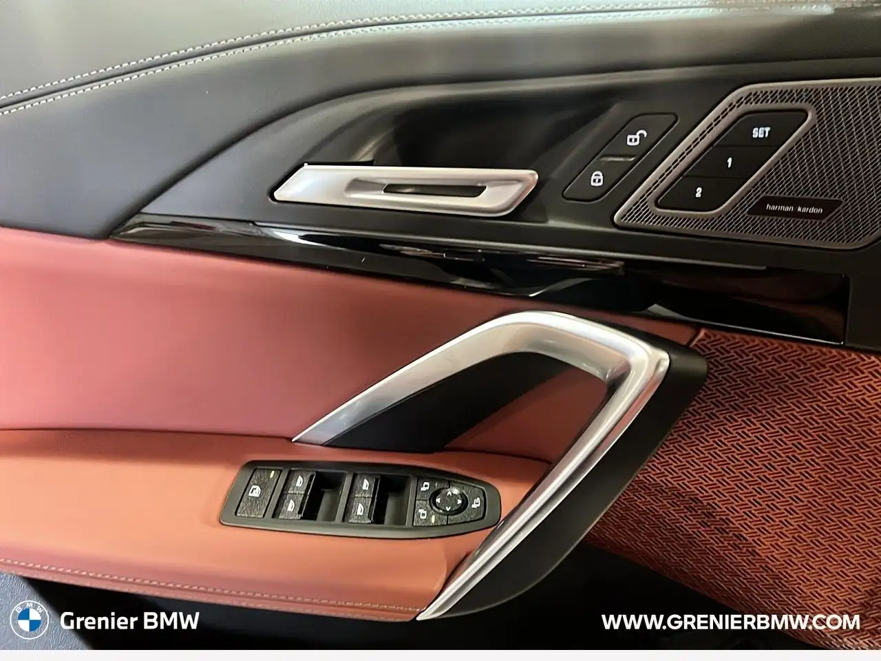 BMW X1 снимка BMW X1
