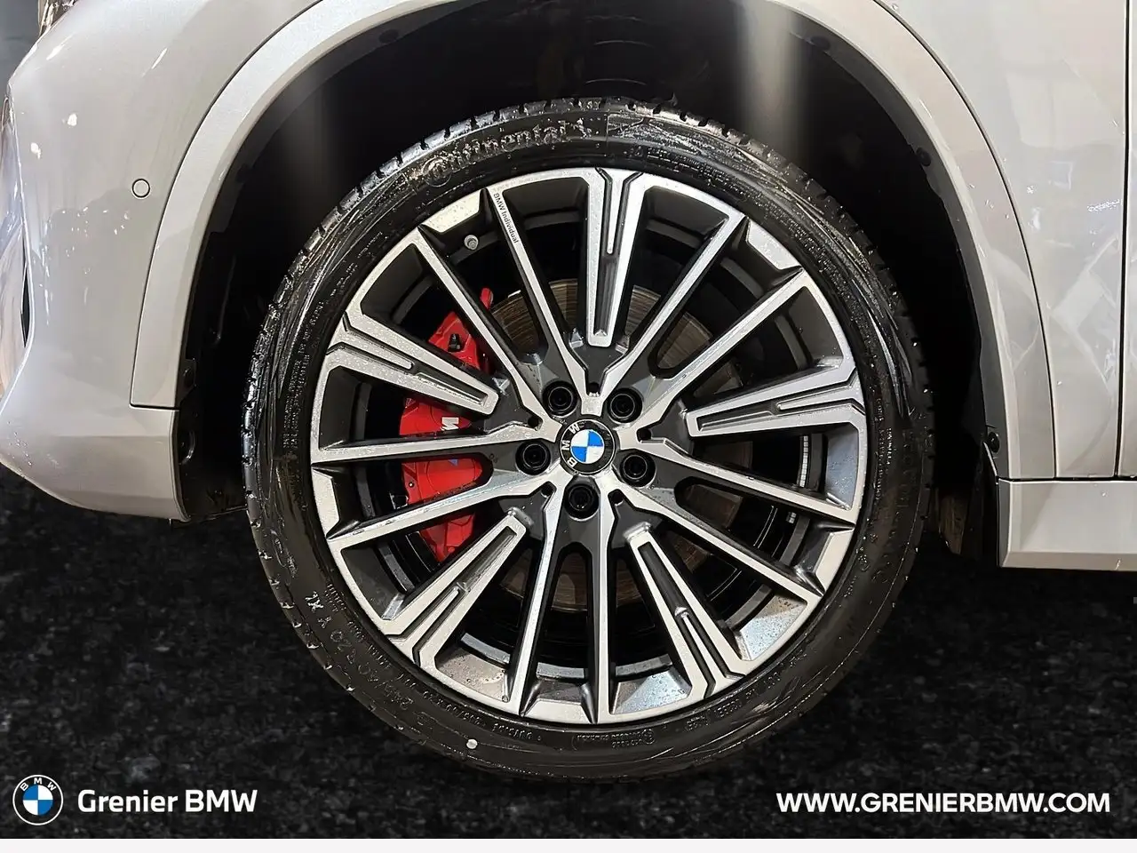 BMW X1 снимка BMW X1