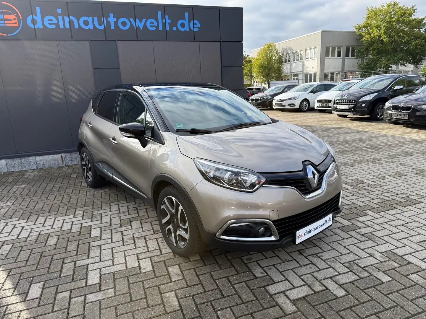 Renault Captur Luxe *Navi *Kamera *1 Hand Beige - 1