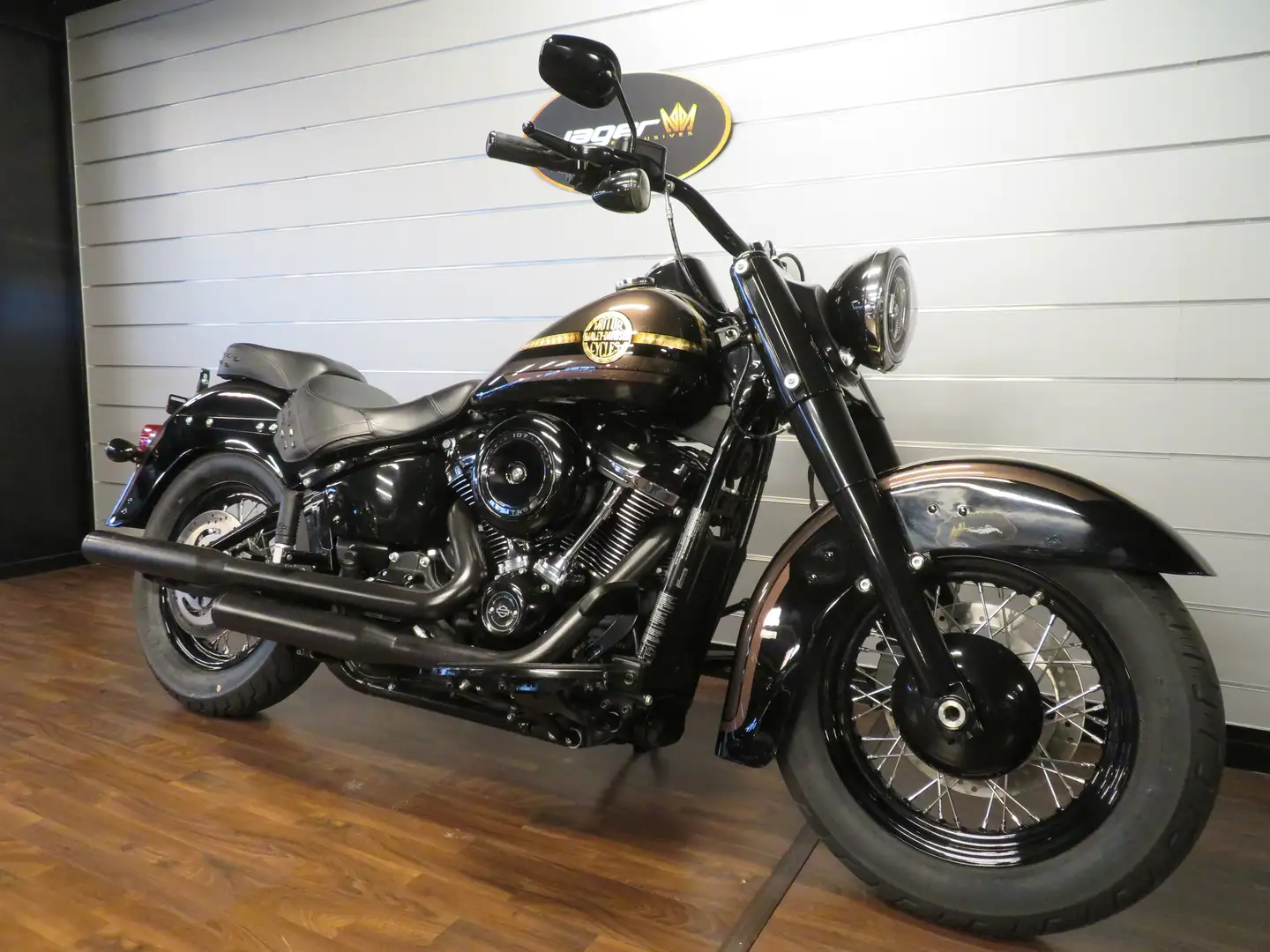 Harley-Davidson Heritage Softail FLHC 107 NIEUWSTAA Goud - 2