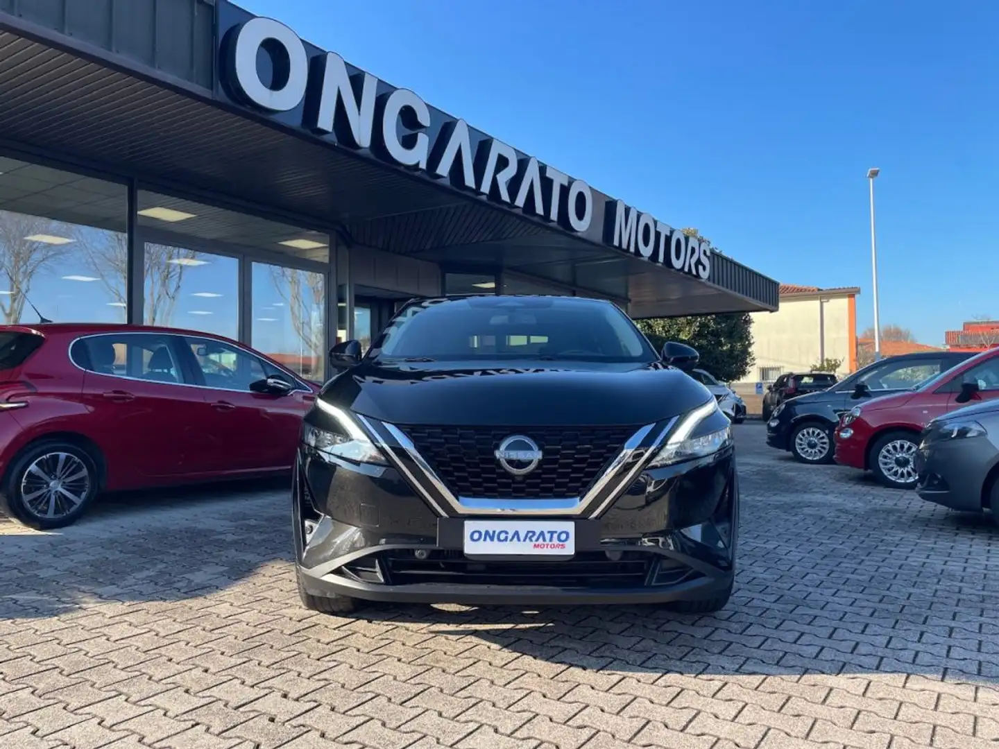 Nissan Qashqai MHEV 140 CV N-Connecta Černá - 2