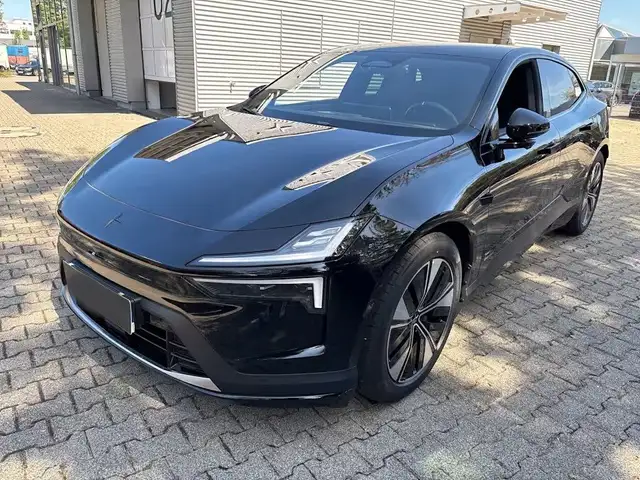 Polestar 4