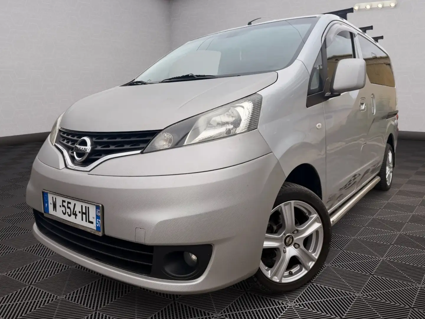 Nissan Evalia NV200 Evalia Gris - 1