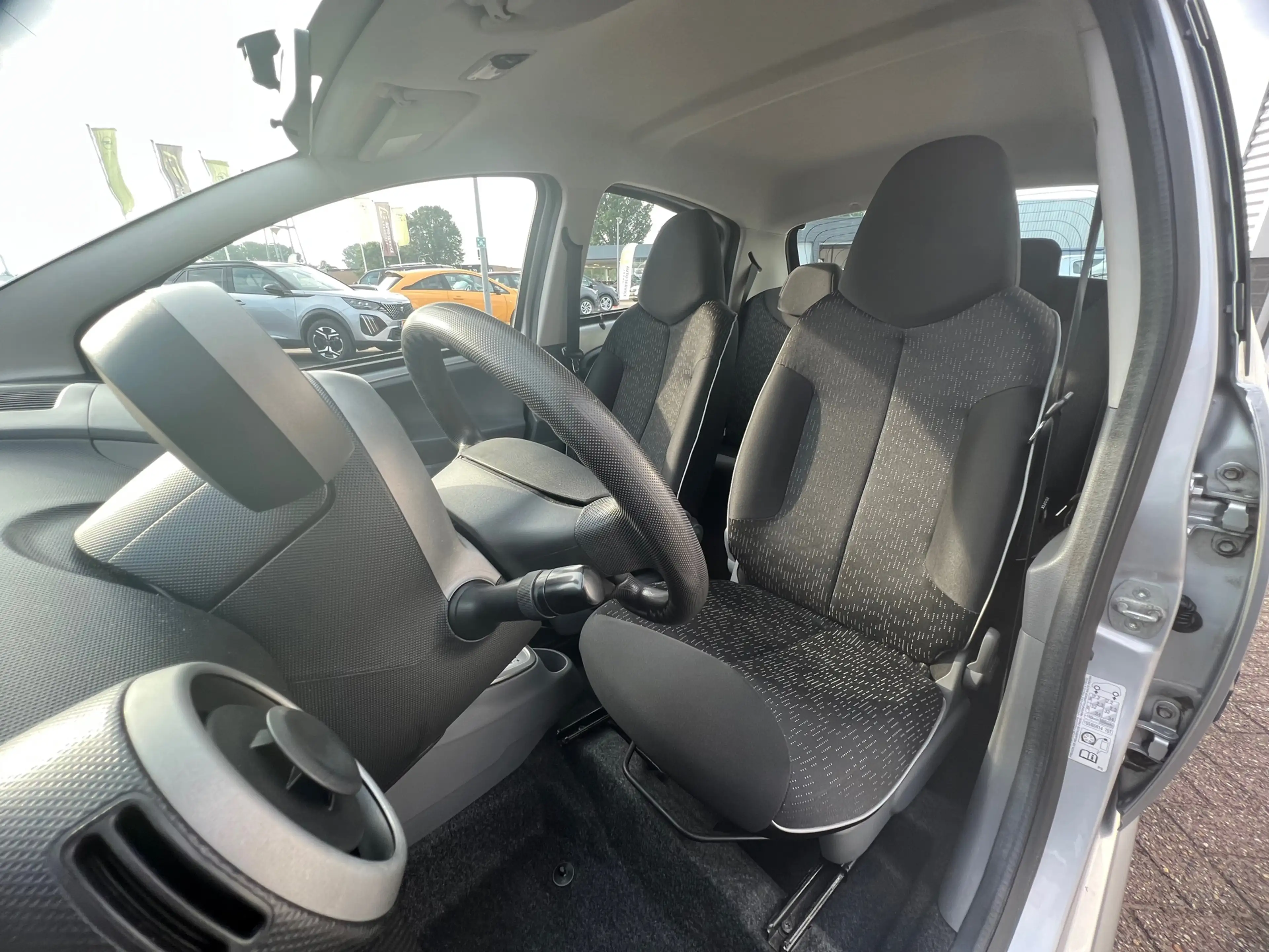 Peugeot 107 1.0-12V XS | Automaat | Airco | Radio CD | 5 deurs — photo 12