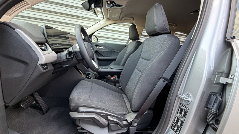 BMW X1 xDrive20d — photo 13