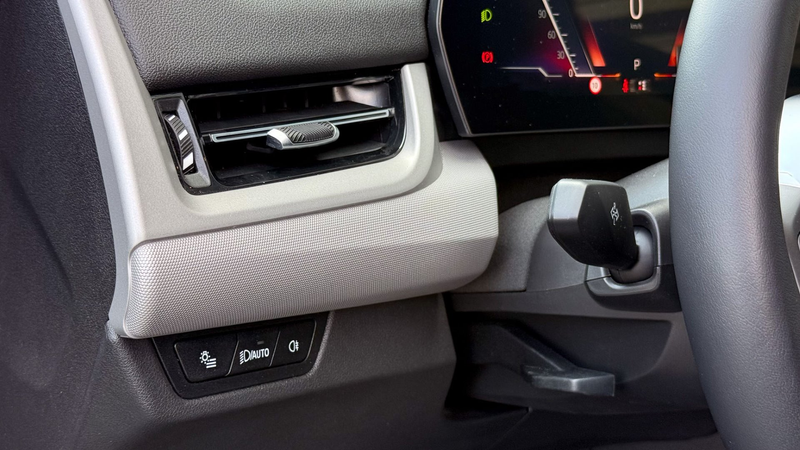 BMW X1 xDrive20d — photo 11