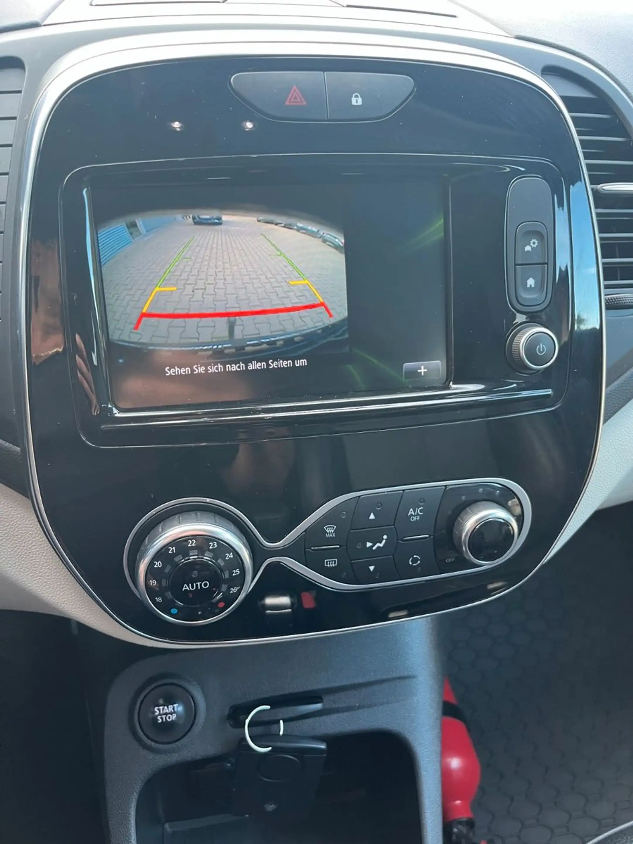 Renault Captur Expression,Klimaautomatik,Navi,Leder,Ahk — photo 7