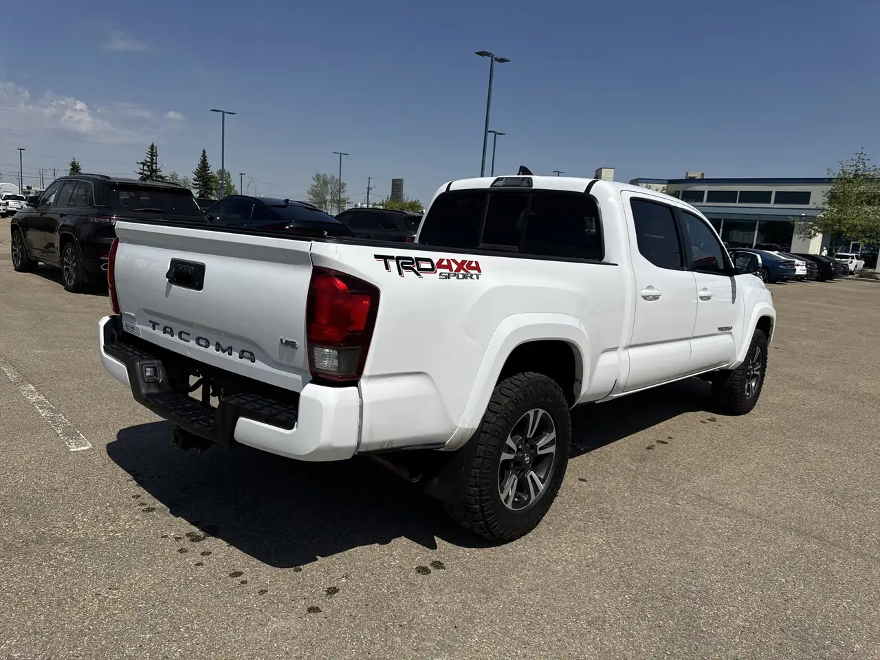 Toyota Tacoma снимка Toyota Tacoma