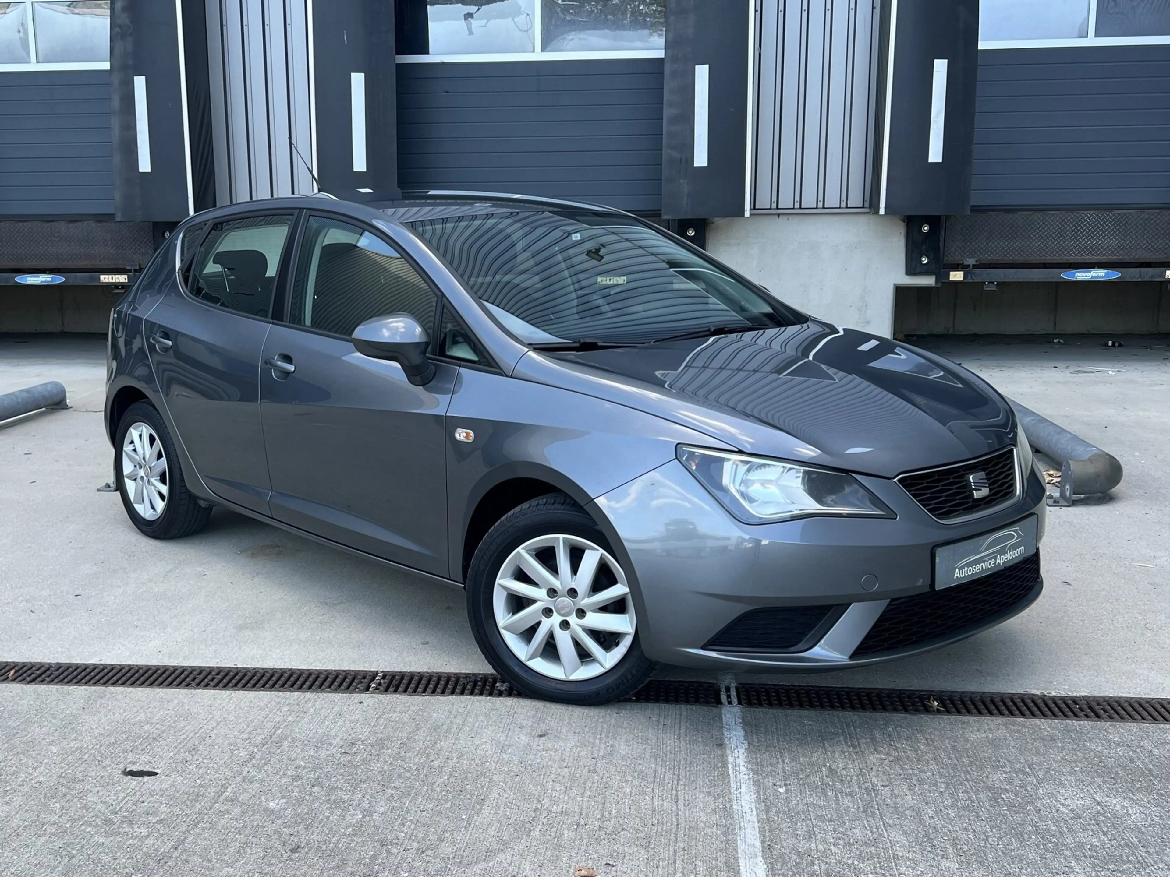 SEAT Ibiza 1.4 Reference, Airco, Climate control — photo 3