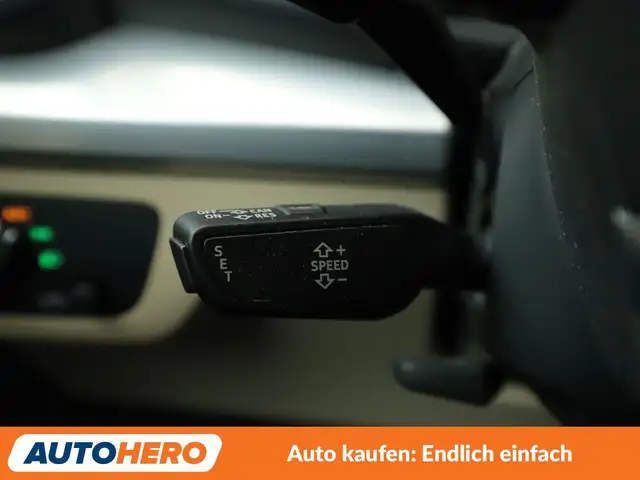 Audi Q5 view 27