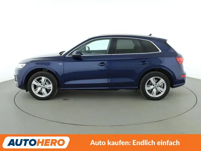 Audi Q5 view 3