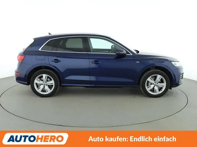 Audi Q5 view 7
