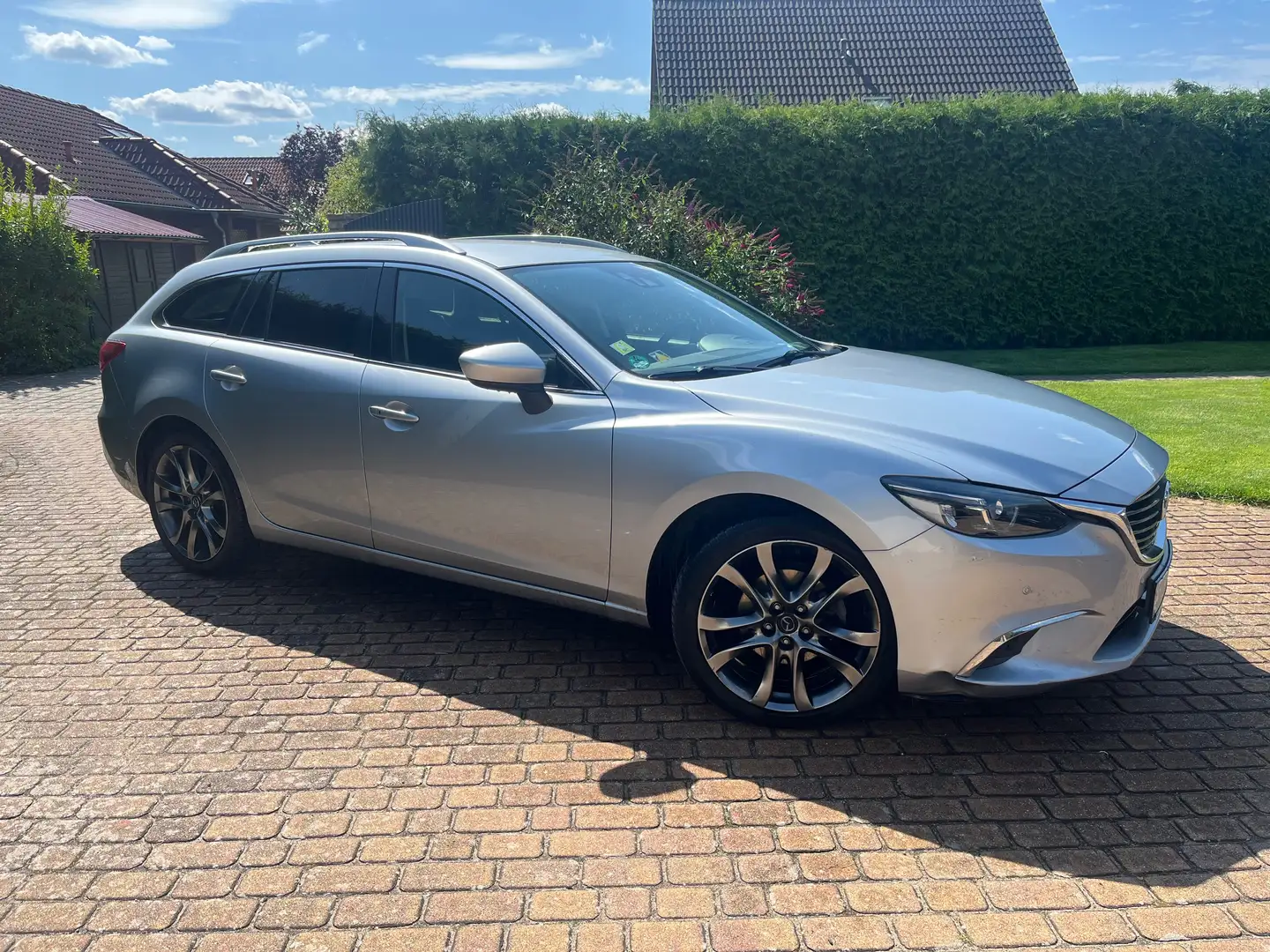 Mazda 6 Kombi SKYACTIV-D 175 Drive i-ELOOP AWD Sports-Line Gris - 1