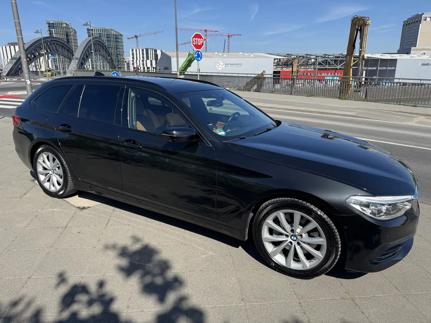 BMW 530 530i Touring Aut. Sport Line - 2