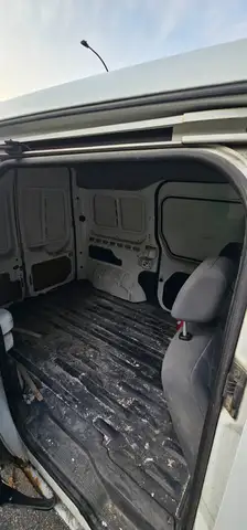 Ford Transit Connect 2012 — photo 6